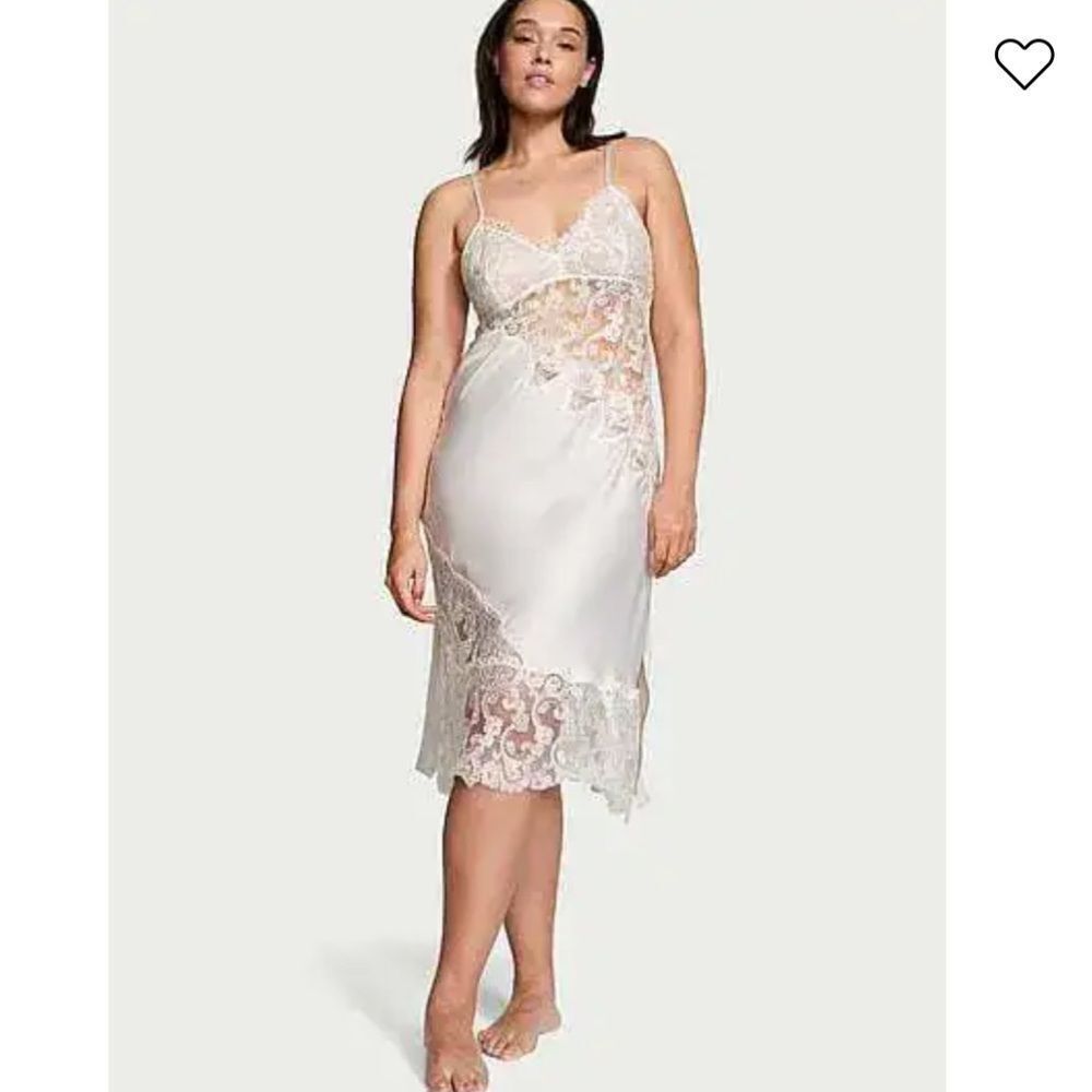 The Victoria's Secret Satin Boho Floral Embroidery Midi Slip, Size Small. NWT!